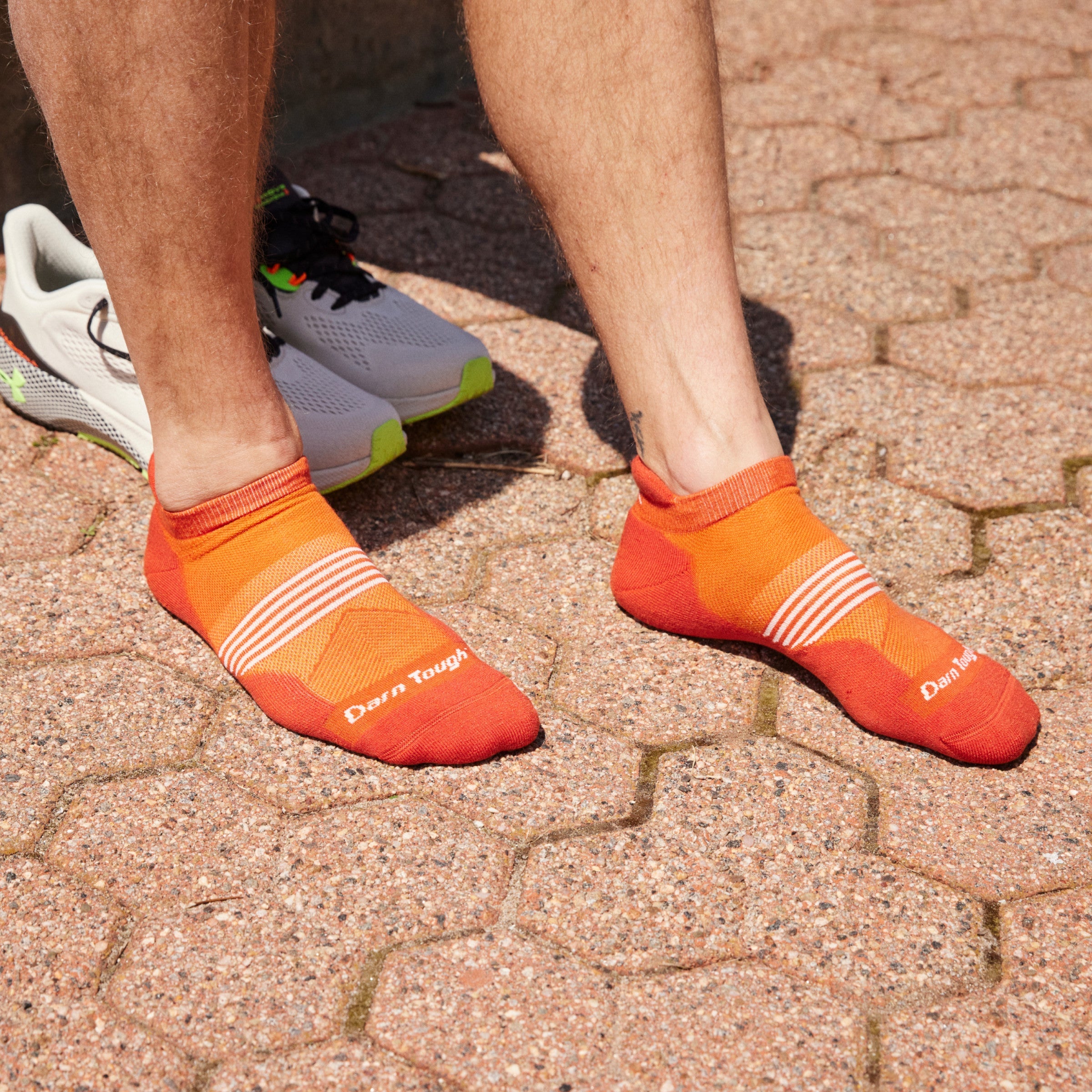 Men's Element No Show Tab Lightweight Running Socks