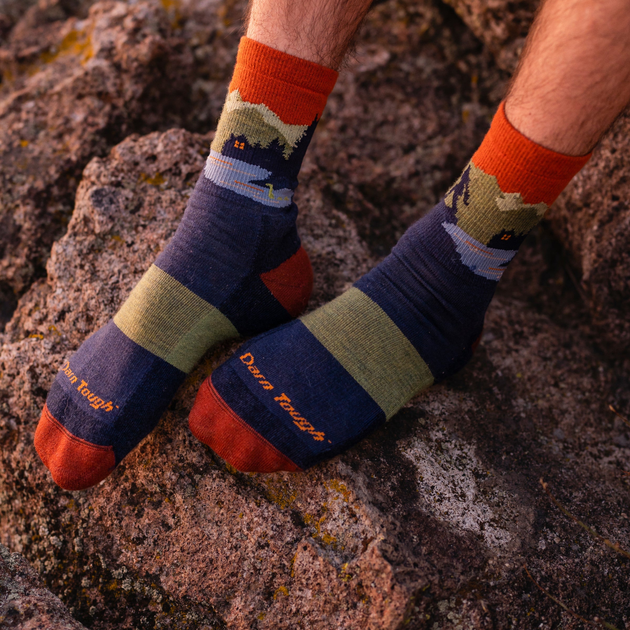 Men's Close Encounters Micro Crew Midweight Hiking Socks