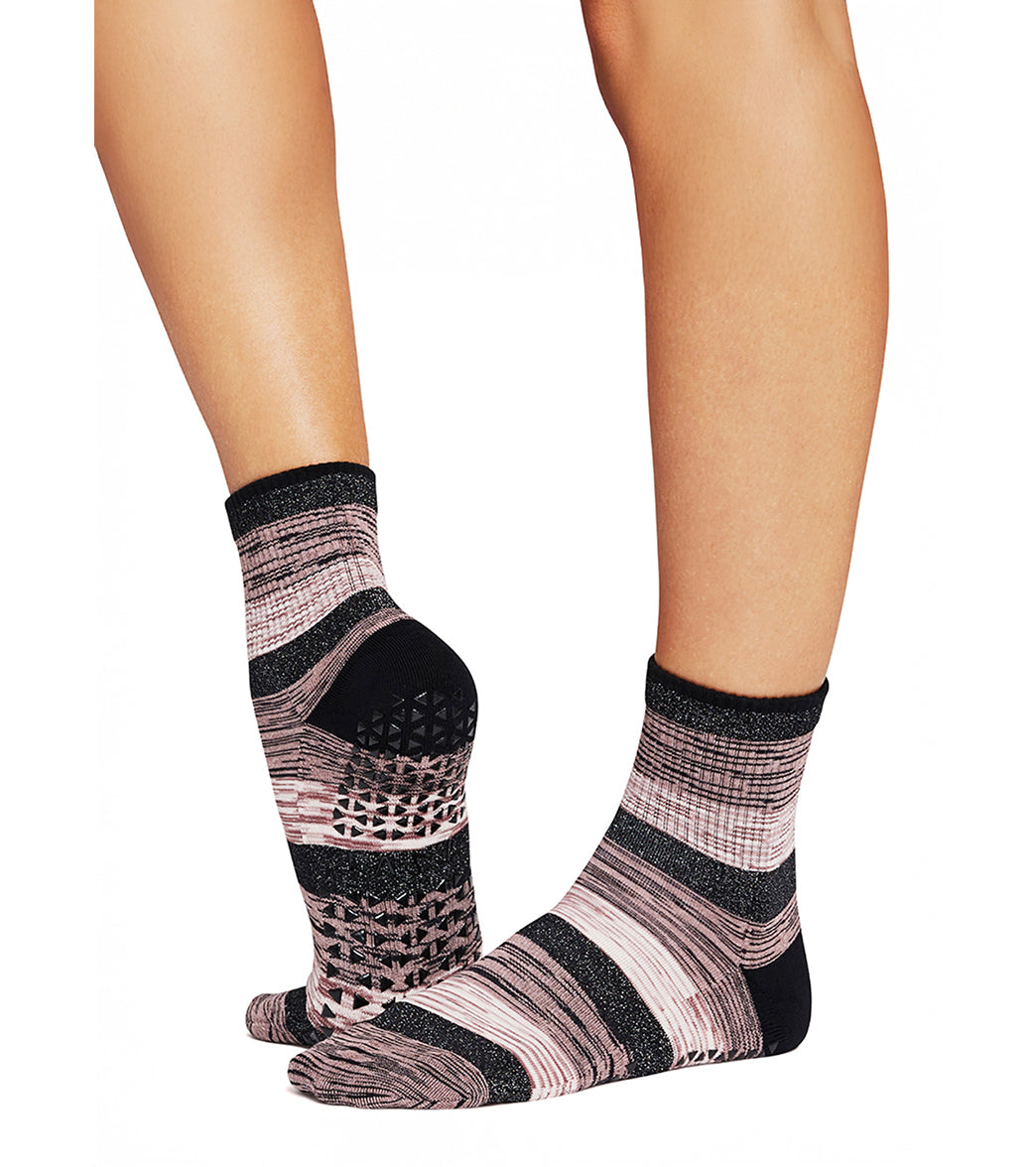 Tavi Aria Yoga Grip Socks
