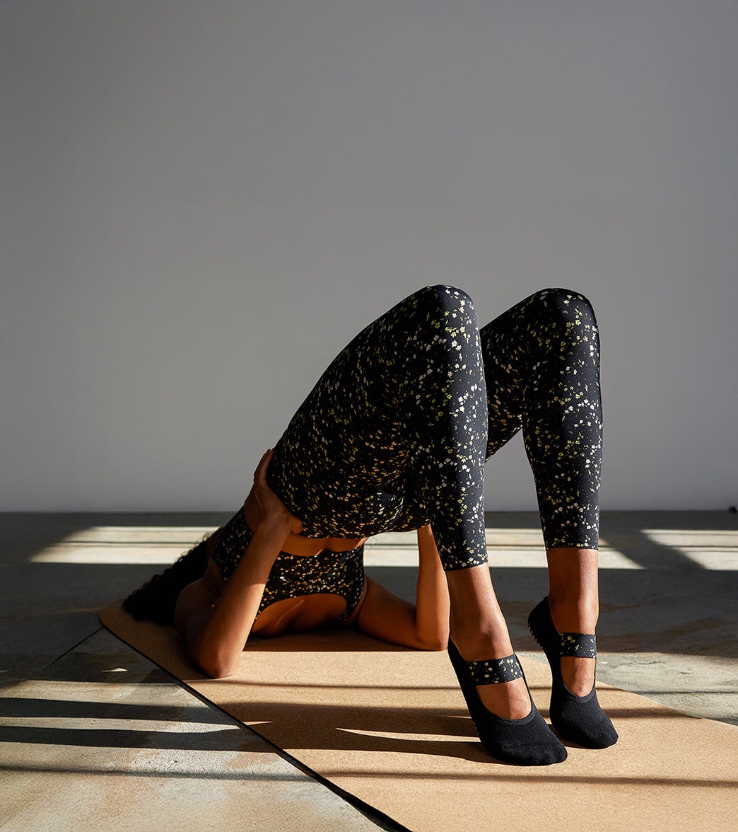 Tavi Lola Yoga Grip Socks