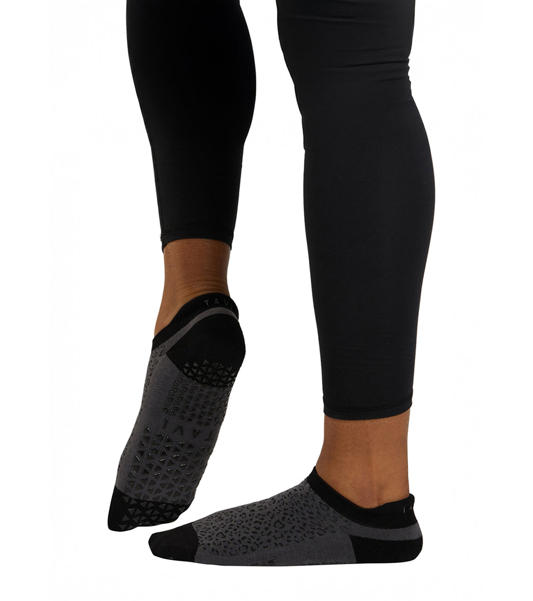Tavi Savvy Grip Socks